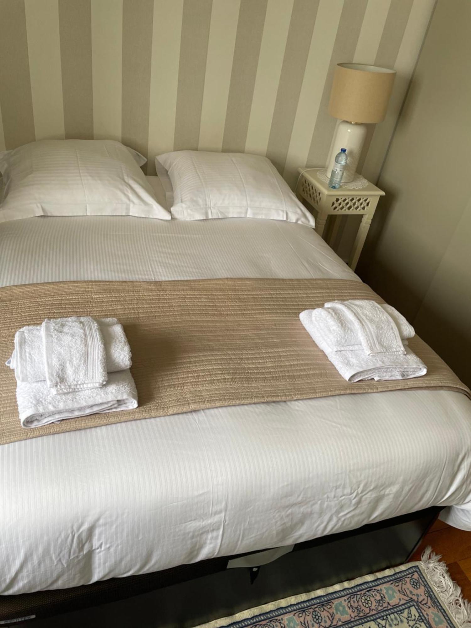 Avec Salle De Bain A Partager - * Parigi